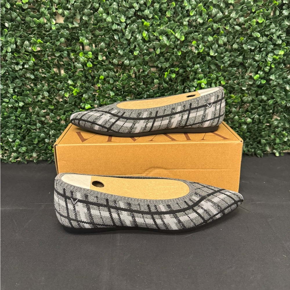 Womens Plaid Knit Ballet Flats - Gray